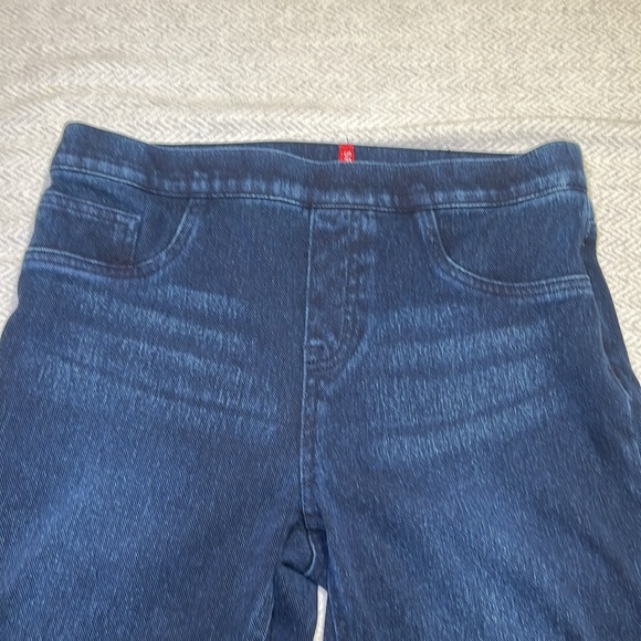 SPANX Navy Blue Pull on Skinny Jeans. Size Medium - Picture 6 of 12